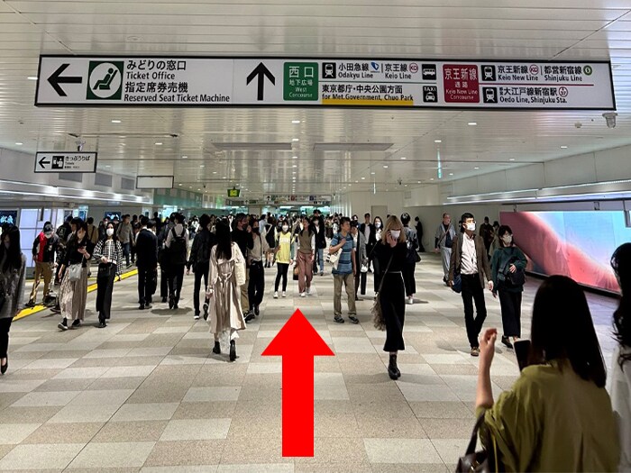 道案内画像01 JR新宿駅から