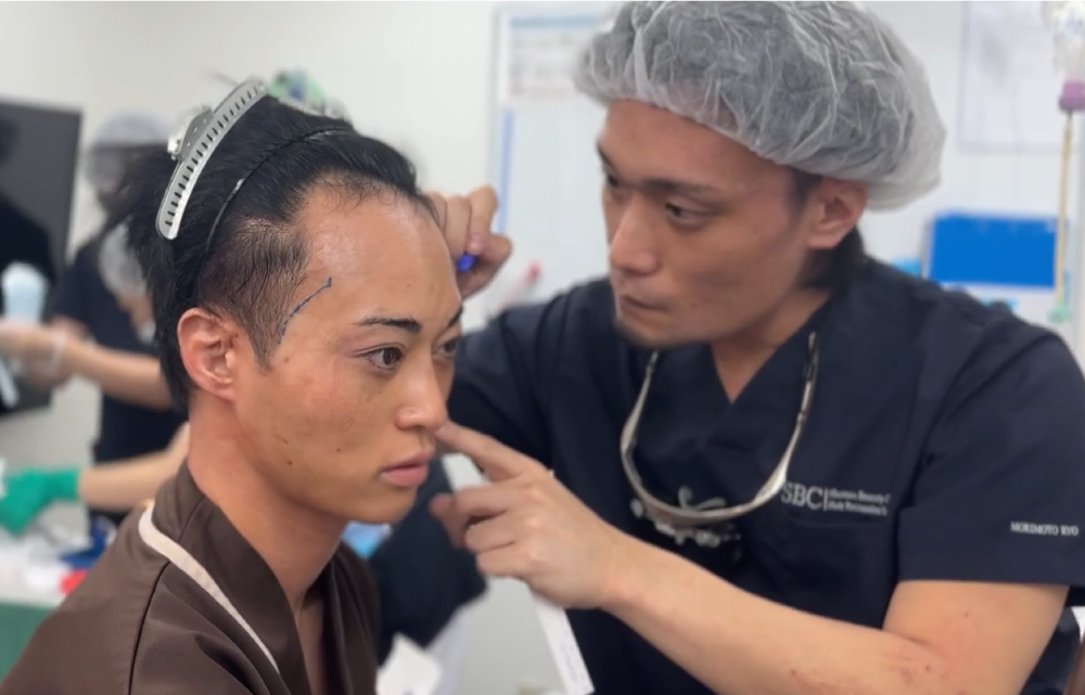 コミュニケーションの不安なし! 日本人医師によるきめ細やかなカウンセリング<br />
